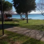 Nina Novigrad Istria