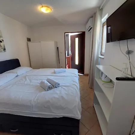 Guest house Nina