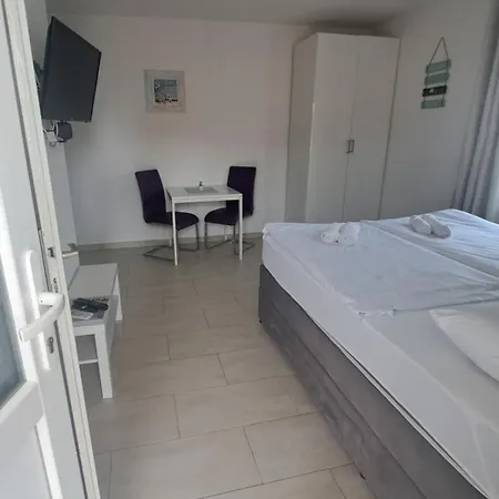 Nina بيت ضيافة Novigrad Istria
